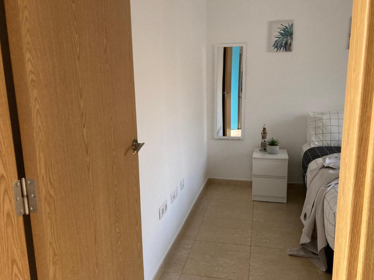 2 Bedroom Pool Apartment Close To Beach Rocky Point Corralejo Exteriör bild