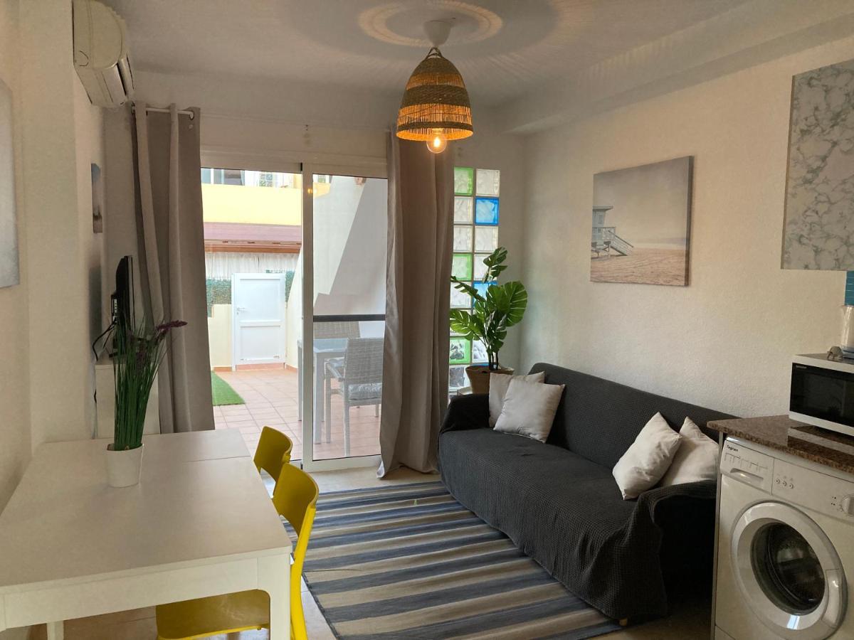 2 Bedroom Pool Apartment Close To Beach Rocky Point Corralejo Exteriör bild