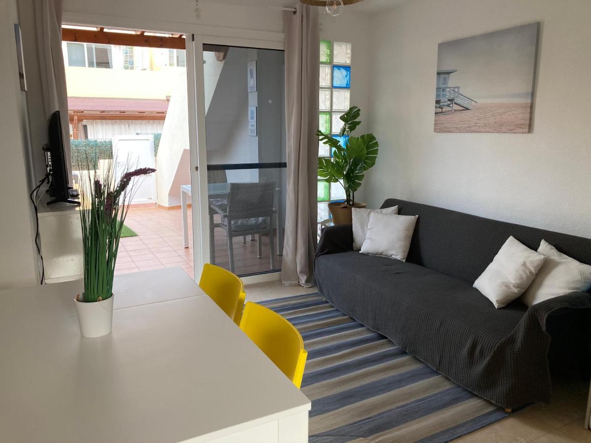 2 Bedroom Pool Apartment Close To Beach Rocky Point Corralejo Exteriör bild